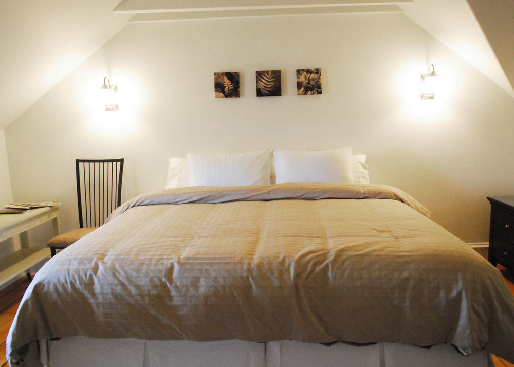 St Andrew Suites Fergus エクステリア 写真